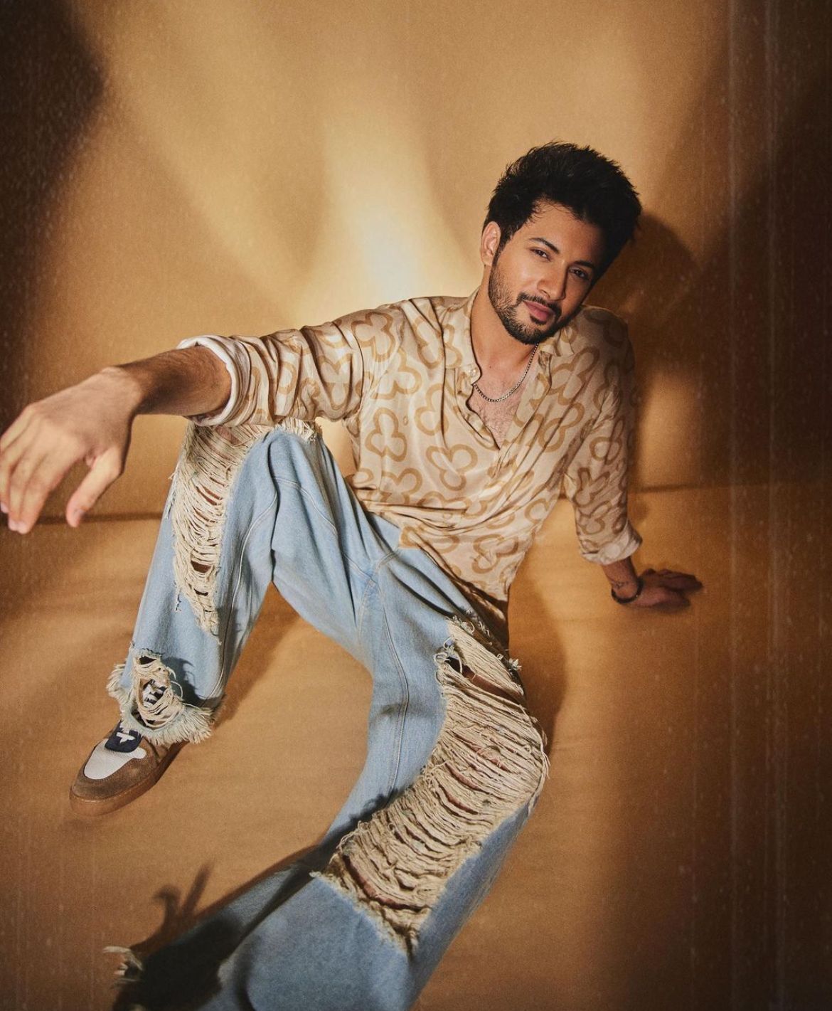 1170x1421 Rohit Saraf's Irresistible Bohemian Style: Four Ensembles That Stand Out