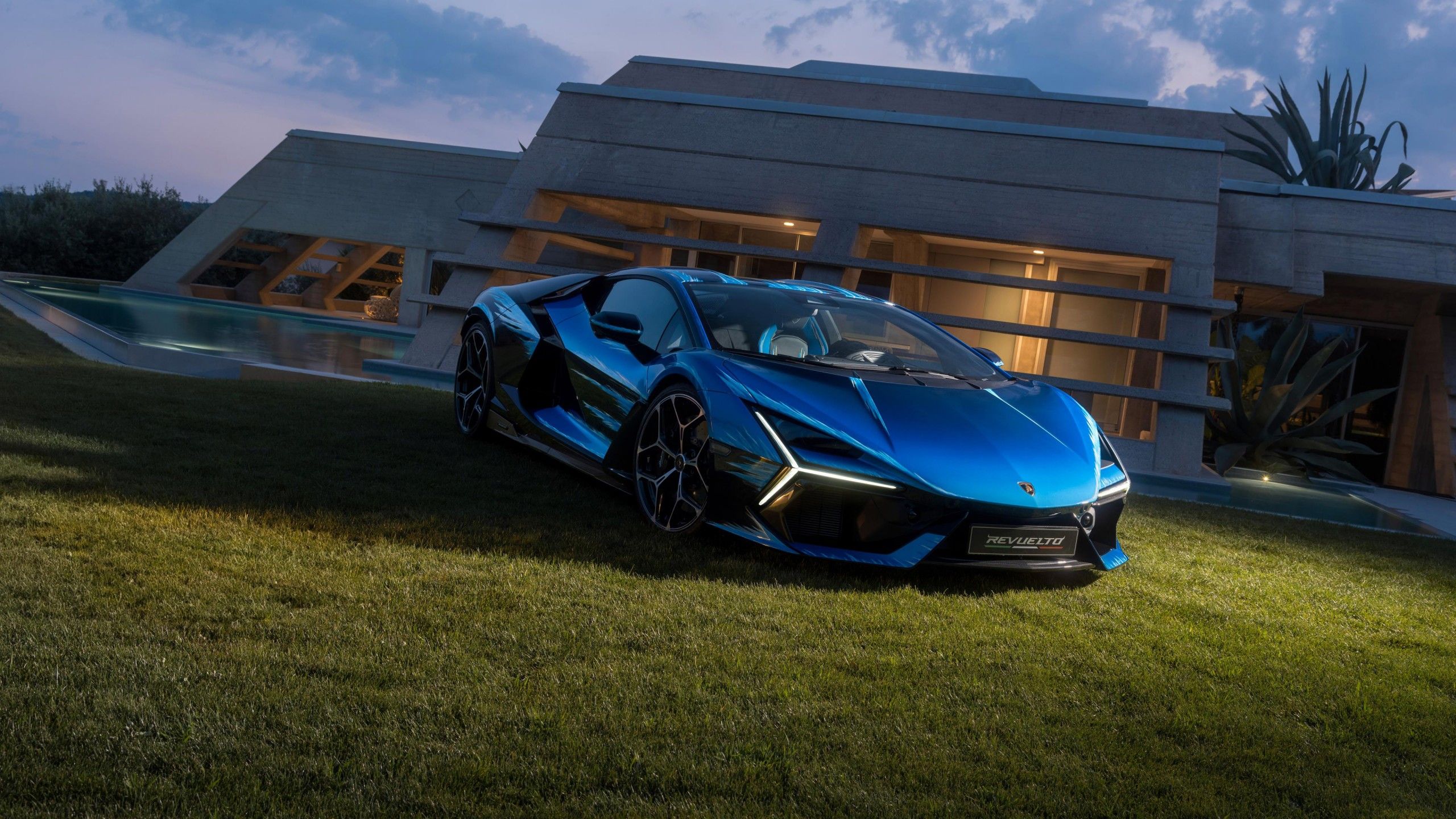 2560x1440 Blue Lamborghini Revuelto Opera Unica 4K HD Cars Wallpaper