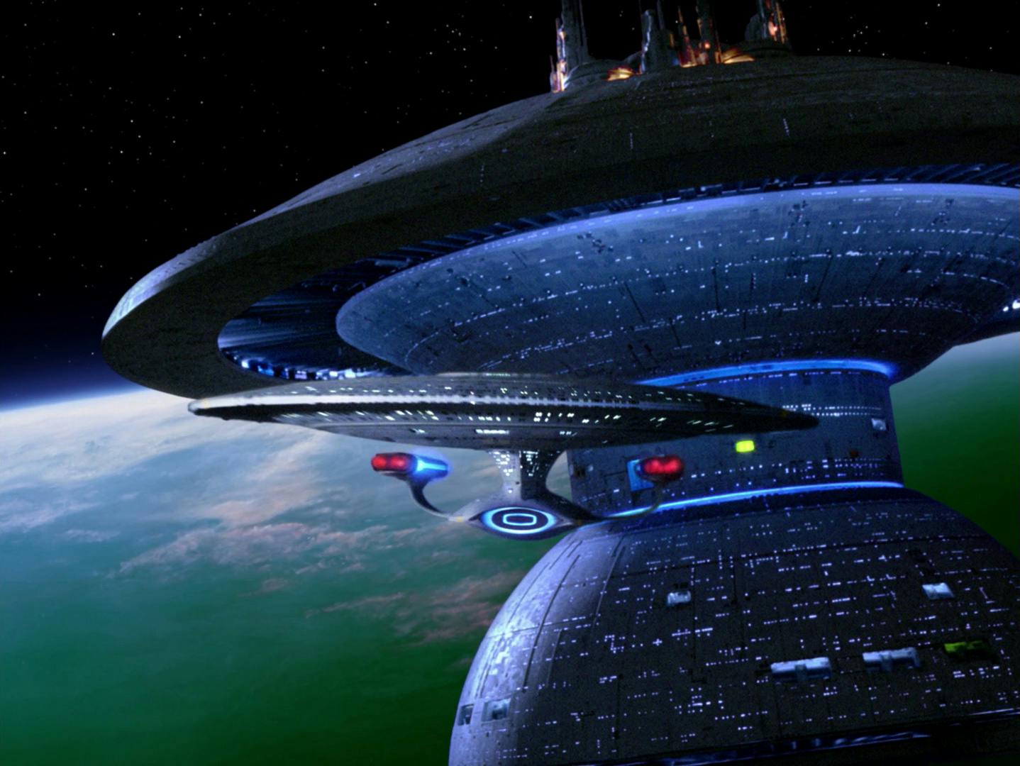 1438x1080 Star Trek Sets Course for the Nearest Starbase
