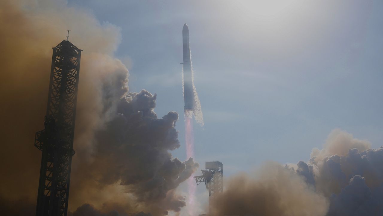 1280x721 FAA grounds SpaceX's Starship after booster malfunction