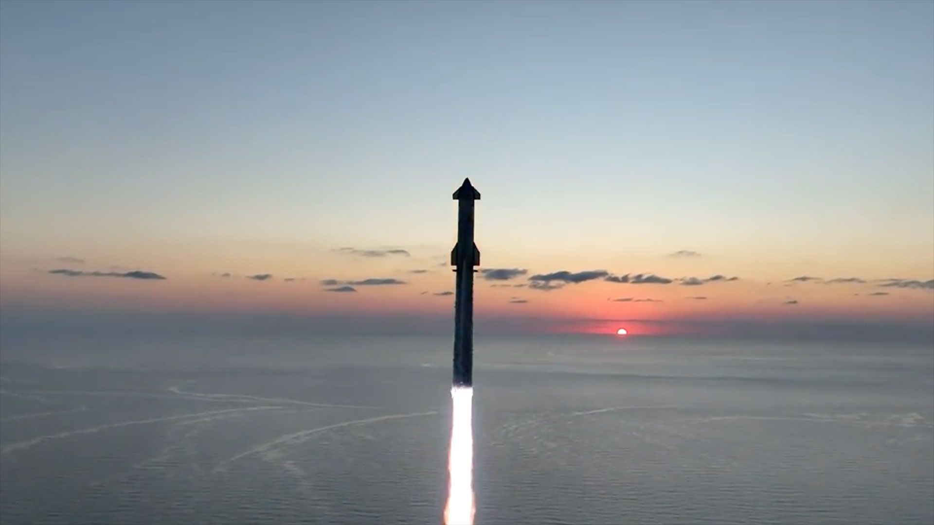 1920x1080 SpaceX catches rocket returning to launch pad on fifth Starship test flight