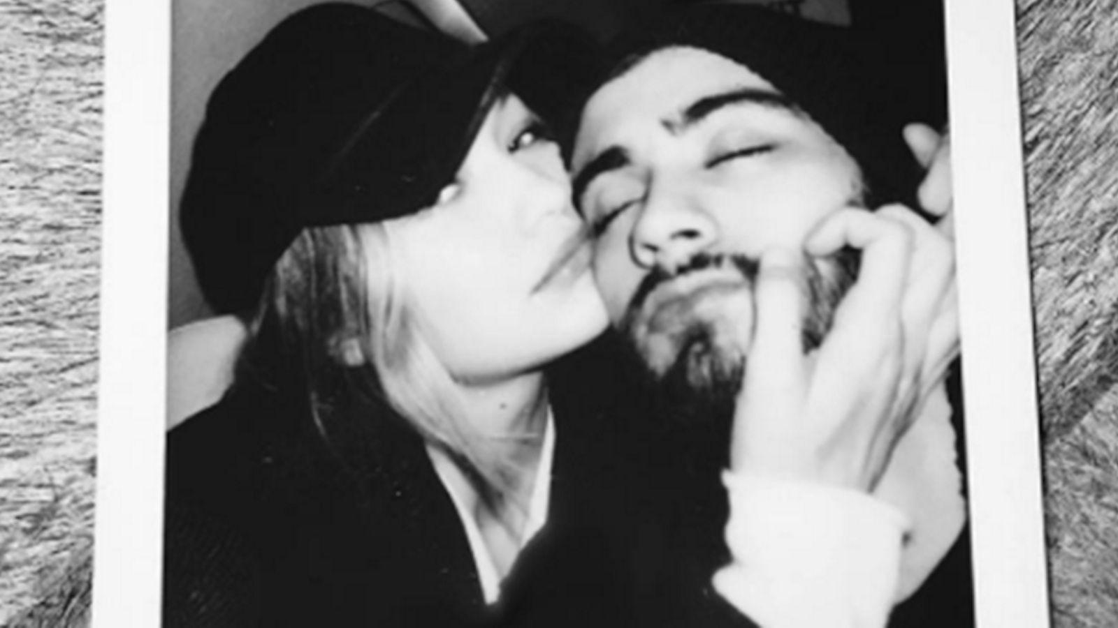 Gigi Hadid Has a Picture of Zayn Malik as Her Phone Background: Photo  3556170, Gigi Hadid, Zayn Malik Photos