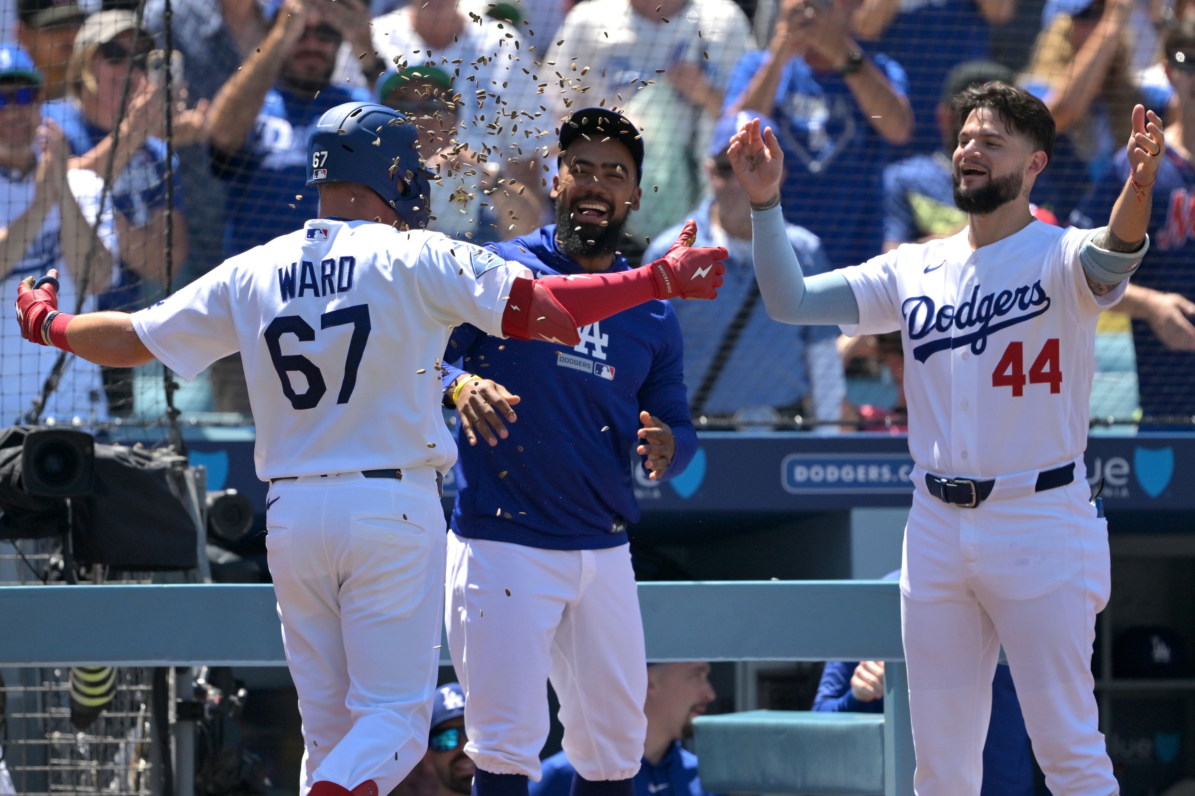 4087x2723 Dodgers rookies provide power in win over Phillies