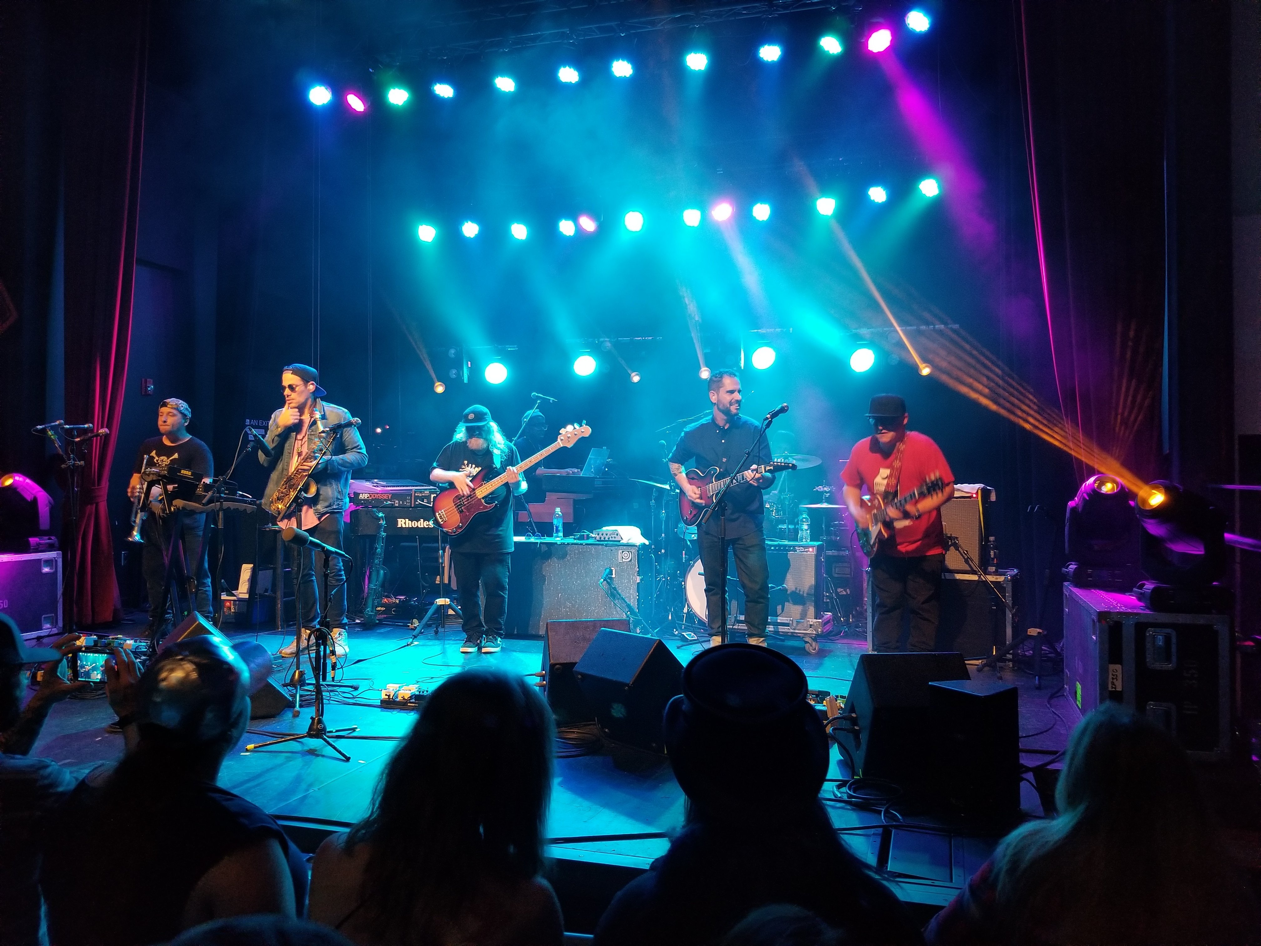 4032x3024 LIVE SHOW REVIEW: TURKUAZ & LETTUCE of 8th Music Blog