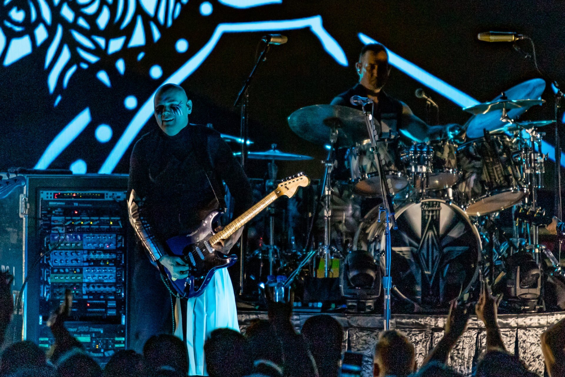 1920x1280 The Smashing Pumpkins Faking it for just one more show Waves