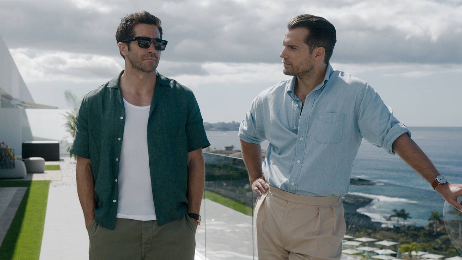1600x900 Henry Cavill, Jake Gyllenhaal, and Eiza González Become Guy Ritchie's Most Stellar Trio Yet In First Look At New Thriller In The Grey