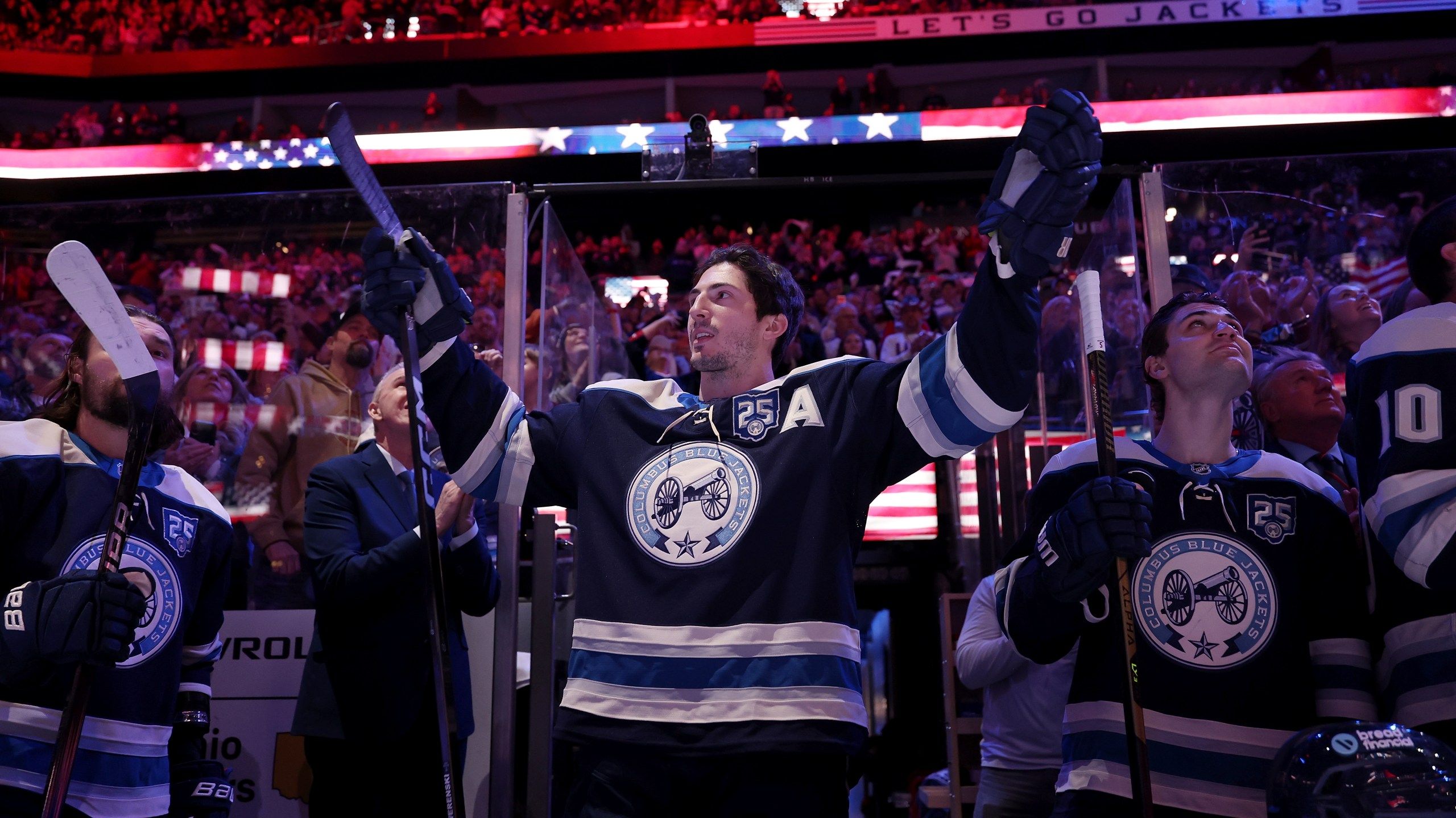2560x1440 Blue Jackets' Zach Werenski honored by Columbus fans for Olympic gold