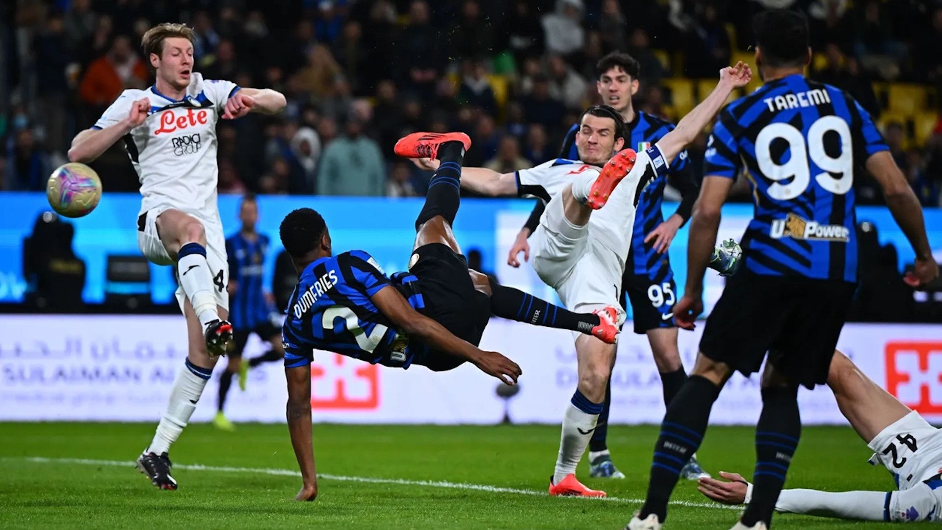 1920x1080 Dumfries knocks Atalanta down with a brace, Inter Milan reaches Italian Supercup final
