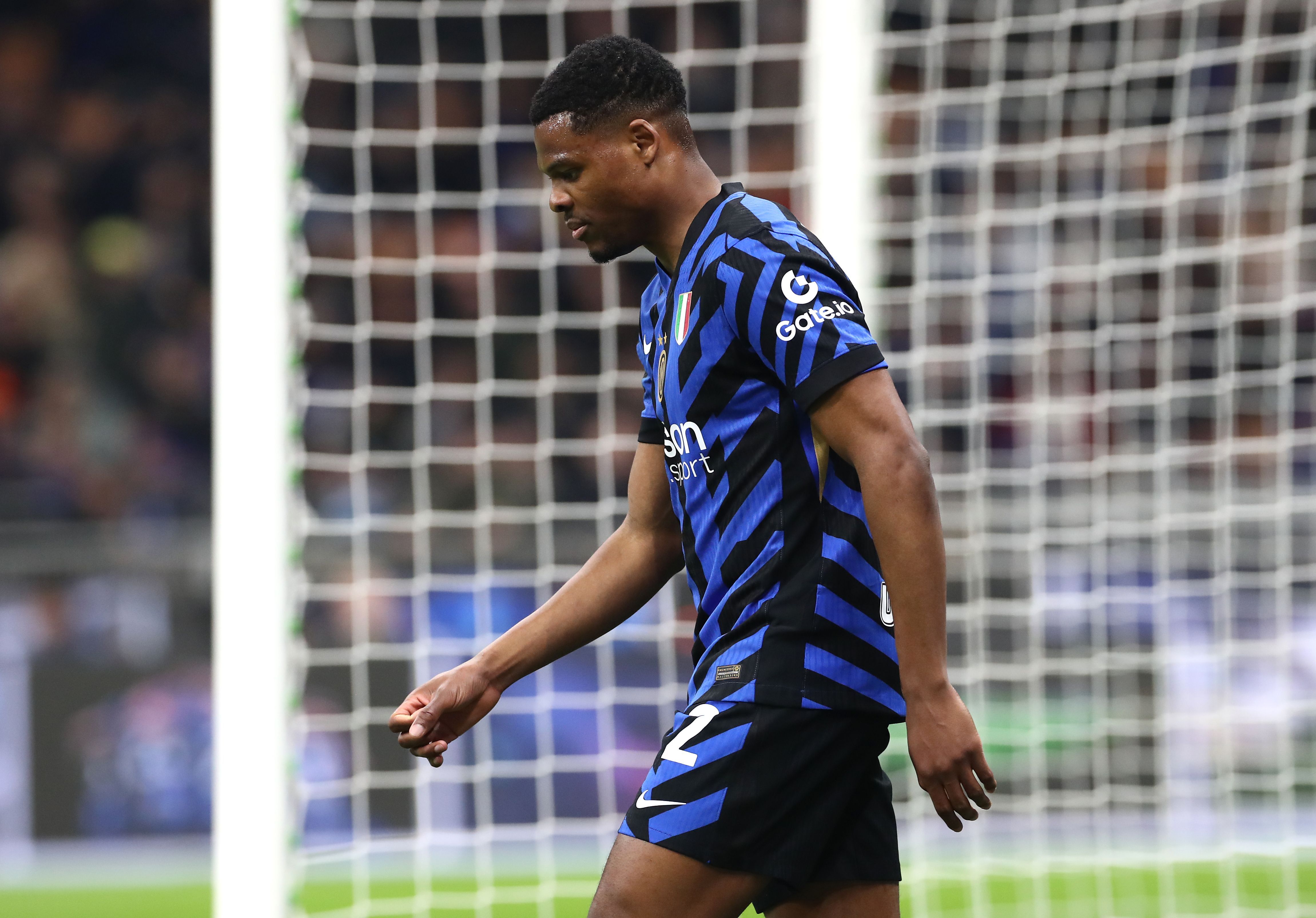 4602x3210 Barcelona decline chance to sign Inter wingback Denzel Dumfries