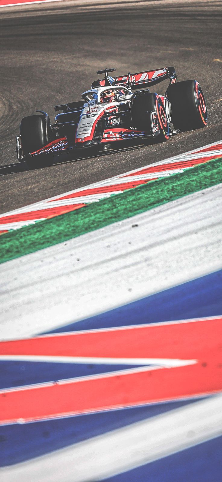 736x1594 Kevin Magnussen Haas United States Grand Prix 2023 iPhone Wallpaper