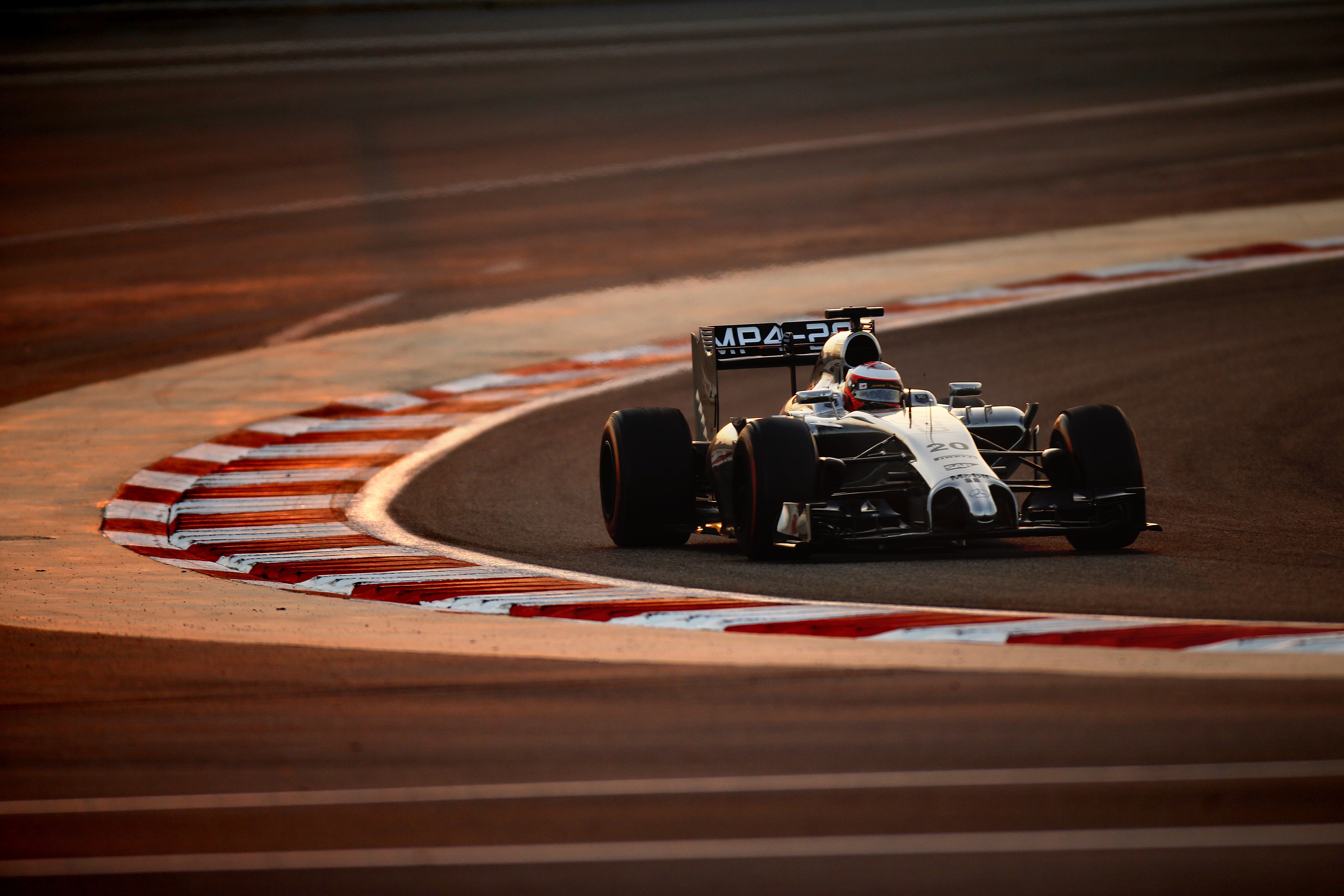 4813x3209 Formula Kevin Magnussen, McLaren Wallpaper HD / Desktop and Mobile Background