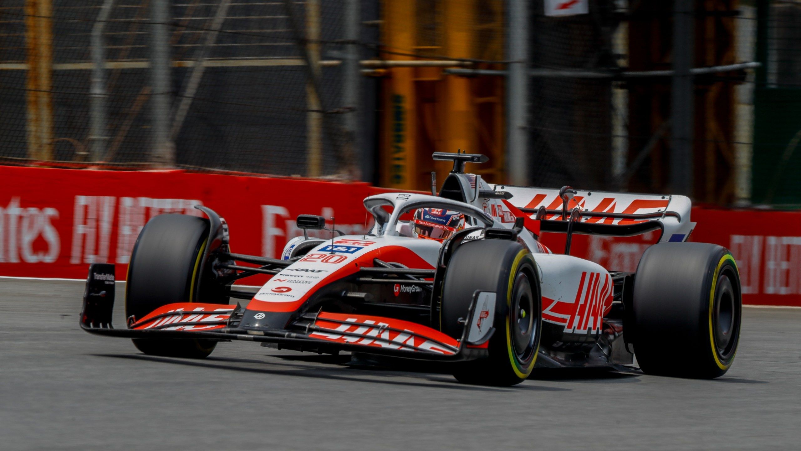 2560x1440 Haas' Magnussen shocks F1 with first pole at Brazilian GP