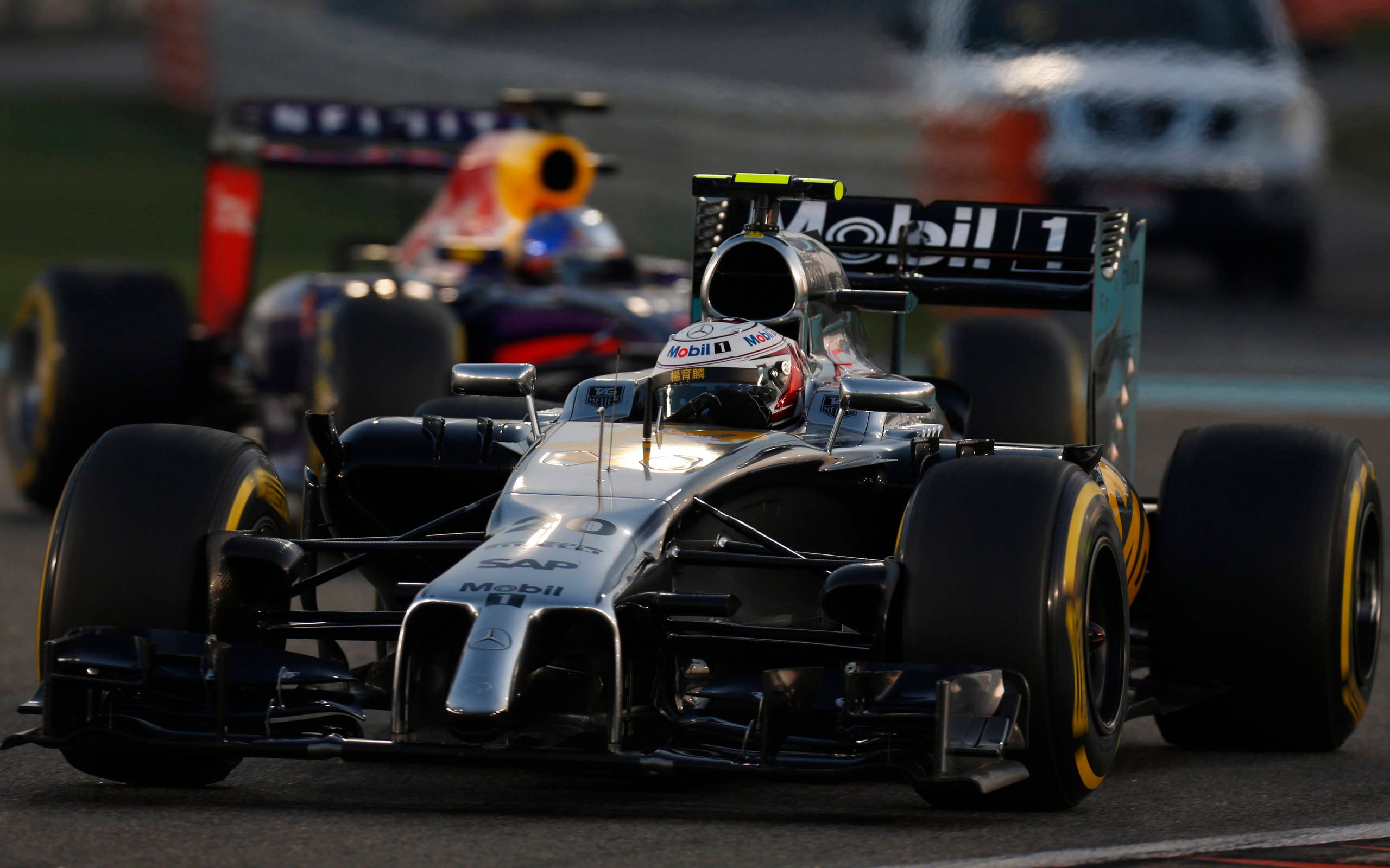 2560x1600 McLaren's Kevin Magnussen won't practice on Fridays