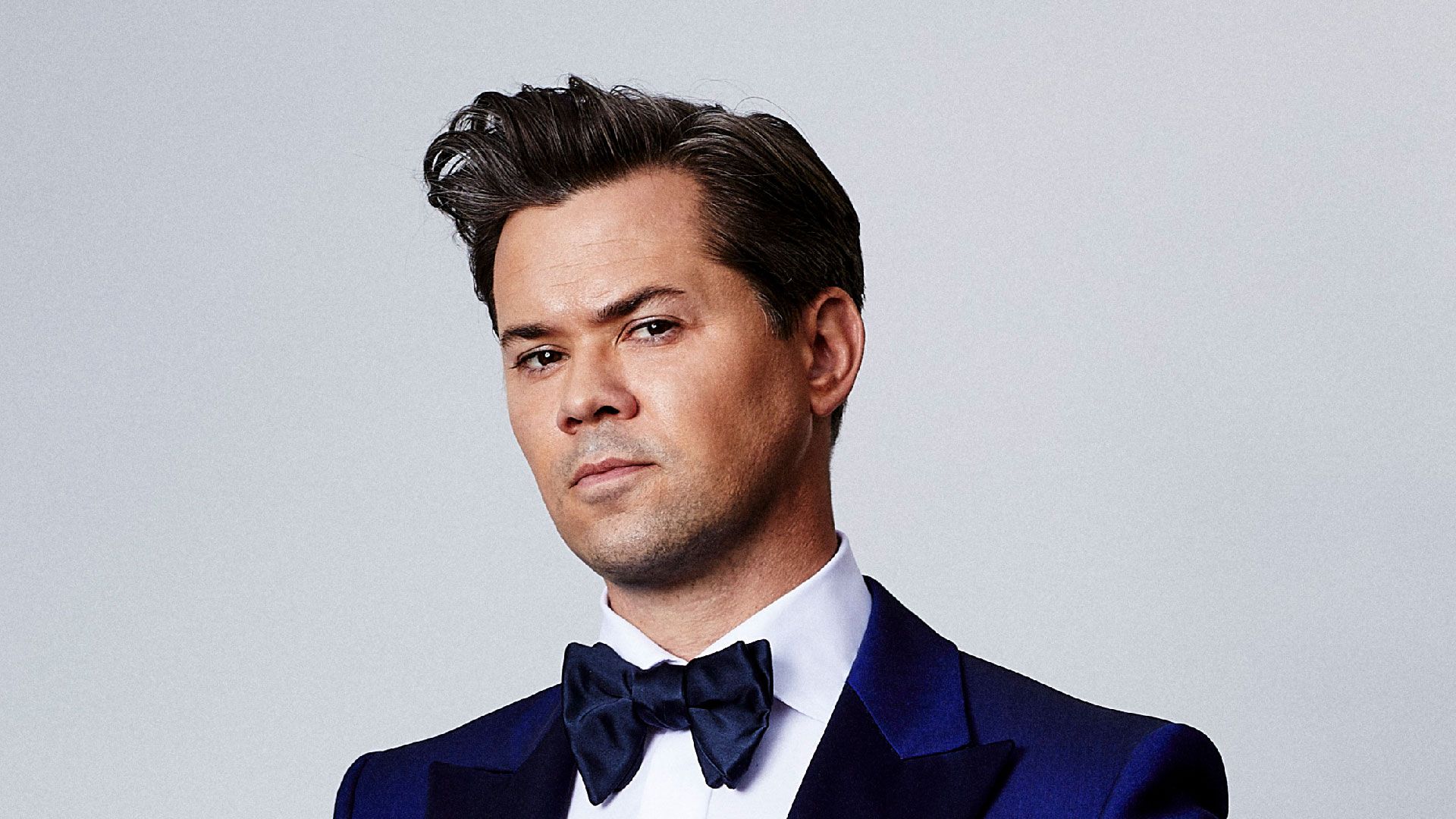 1920x1080 Andrew Rannells: Medium Length Quiff Hairstyle With Side Parting
