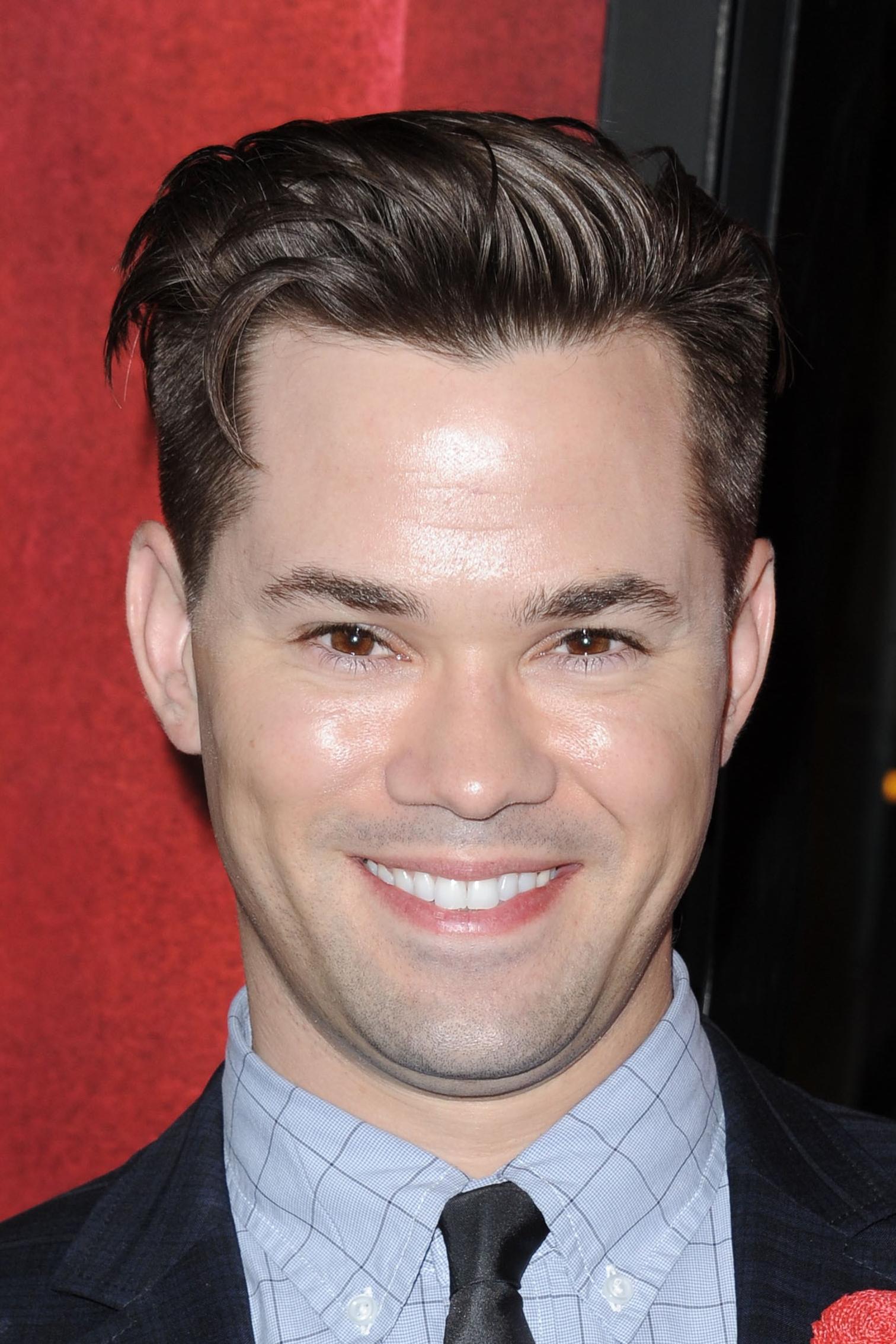 1512x2268 Andrew Rannells Movies and TV Shows