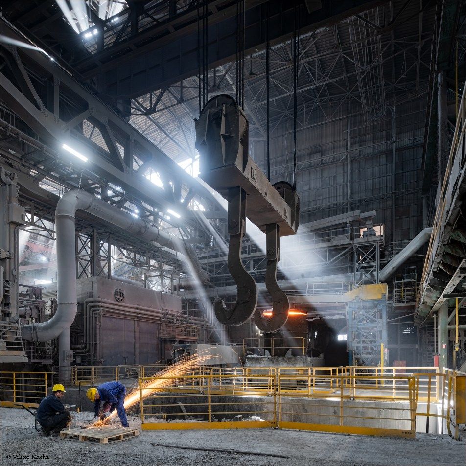 952x952 ABS Sisak in the steel plant. Viktor Mácha