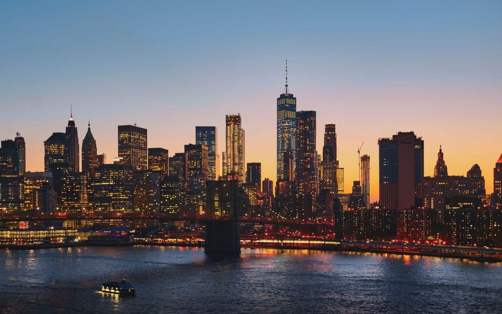 1680x1050 Free download Manhattan Bridge New York Night View Wallpaper