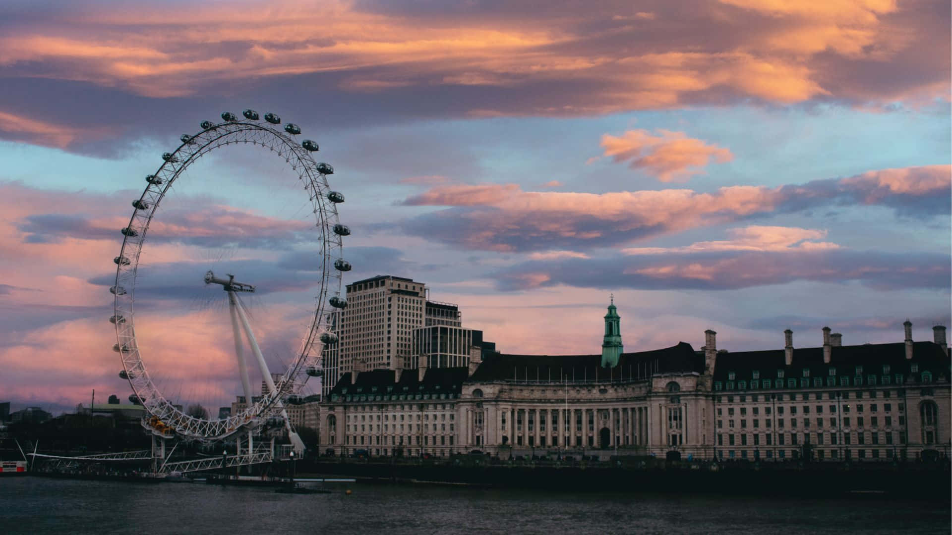 1920x1080 Download Beautiful UK Landscape with Vibrant Colors