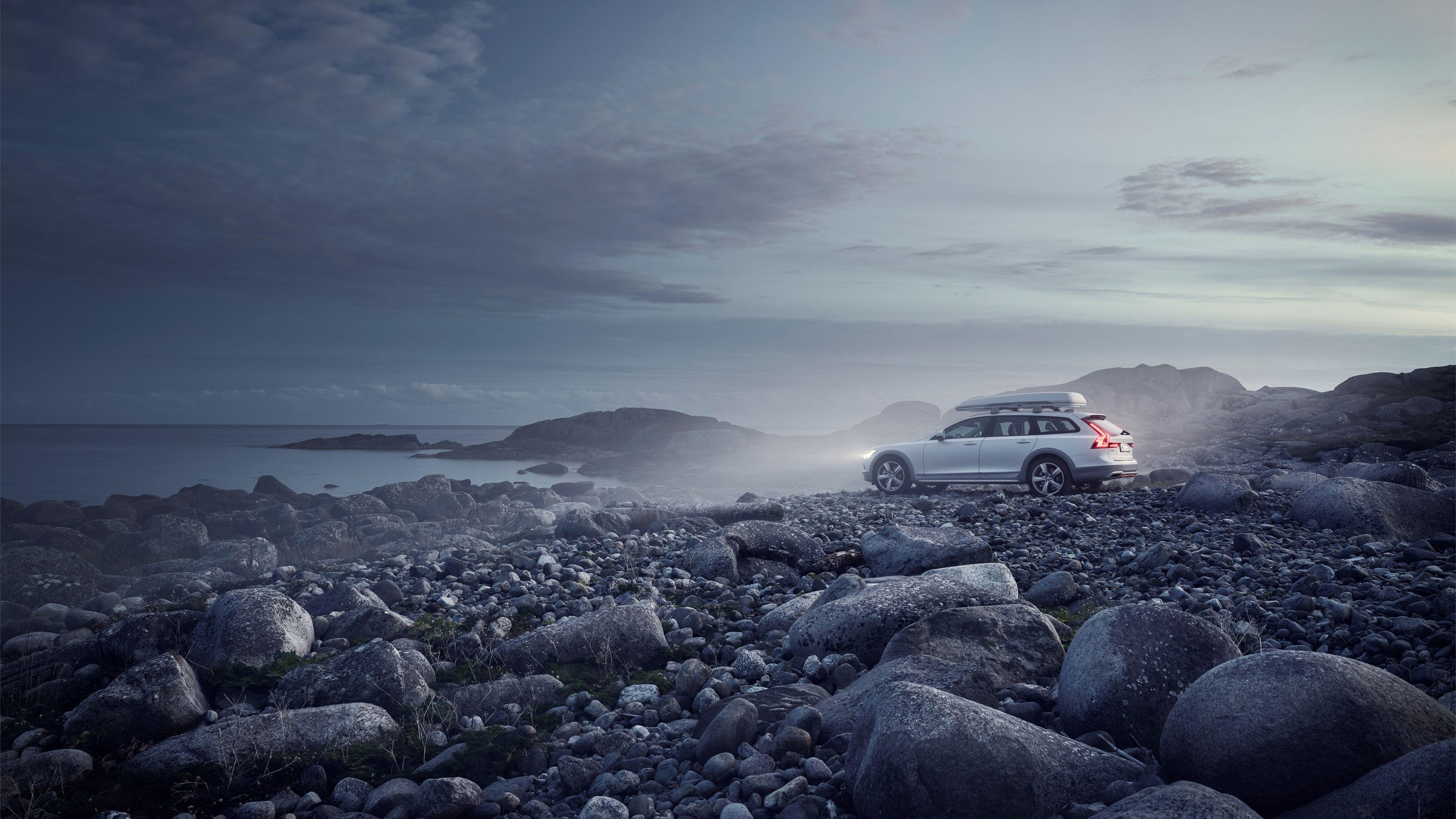 4096x2304 Volvo V90 T6 Cross Country 4K Wallpaper. HD Car Wallpaper