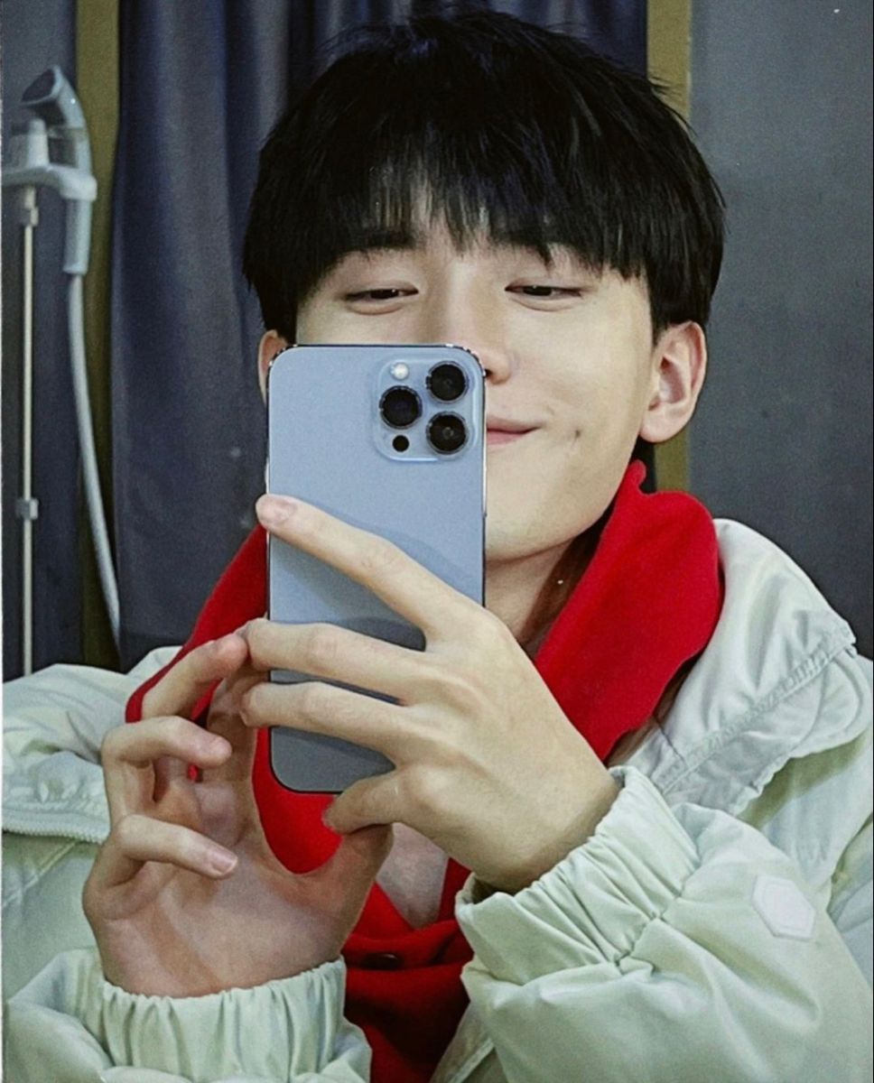 968x1200 zhou yiran profile and facts zhou yiran Yiran Profile and Facts