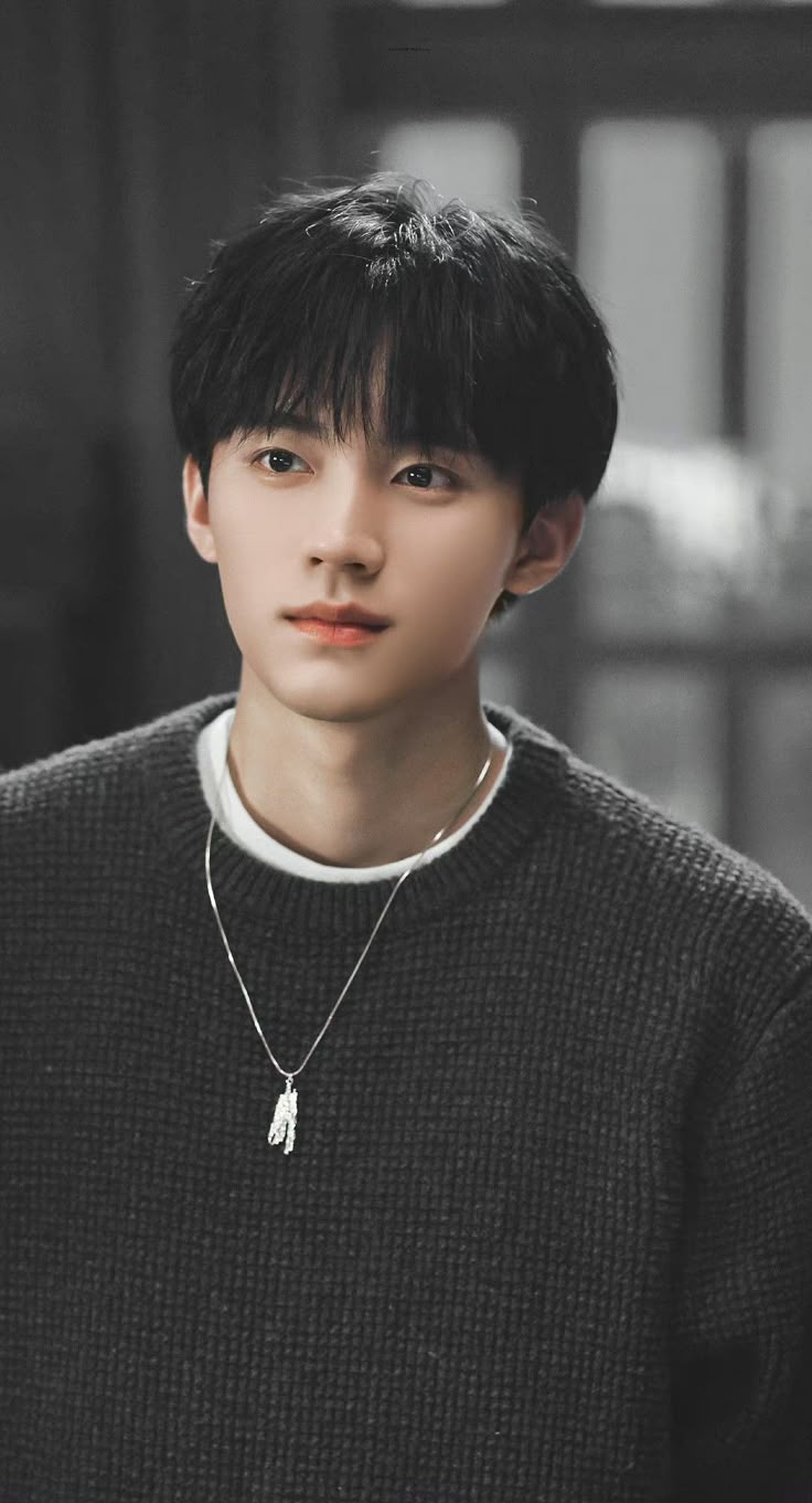 736x1361 Zhou yi ran boyfriend material. Zhou yiran wallpaper, Korean actors, Asian actors