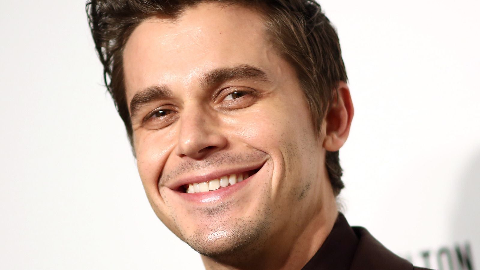 1600x900 What You Didn't Know About Antoni Porowski