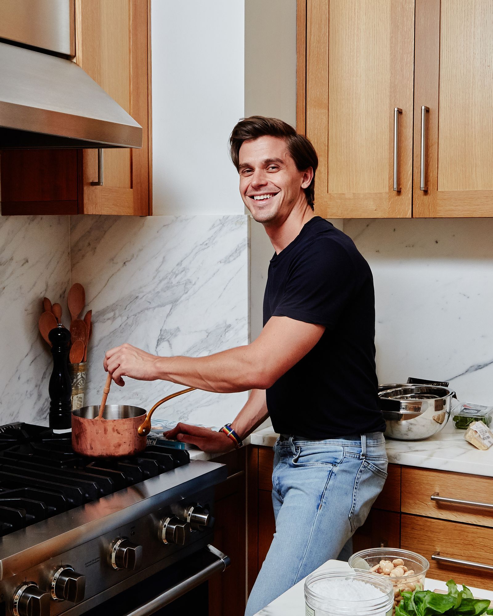1600x2000 Inside Antoni Porowski's Kitchen