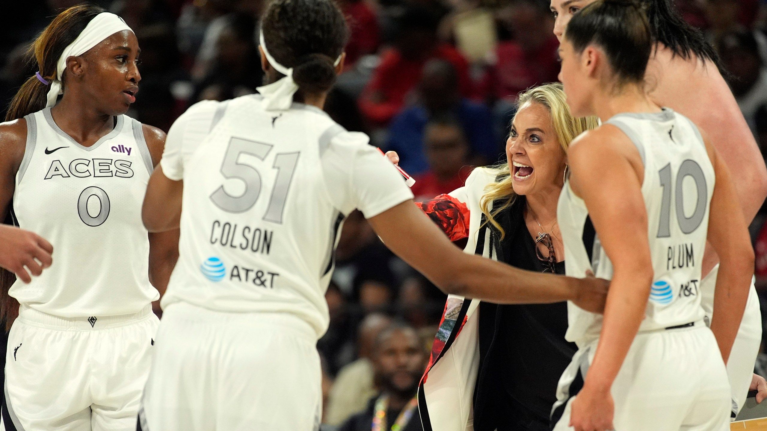 2560x1440 Becky Hammon's careerlong 'underdog' mentality has helped defending champion Aces get back on track. KRQE News 13