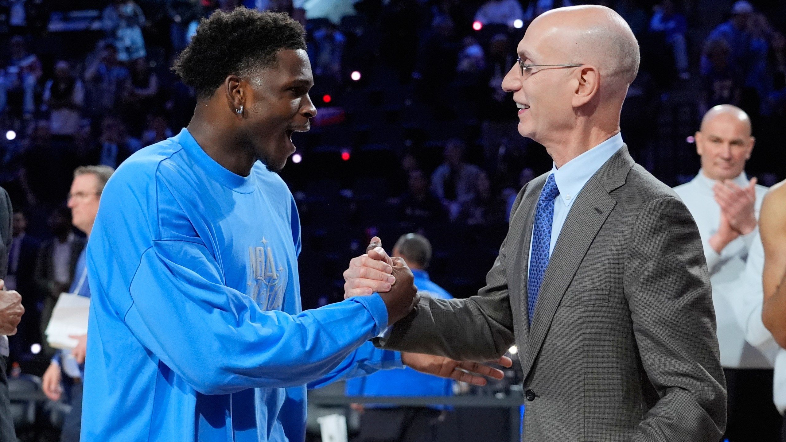 2560x1440 NBA Commissioner Adam Silver Talks Anti Tanking Options With GMs, AP Sources Say