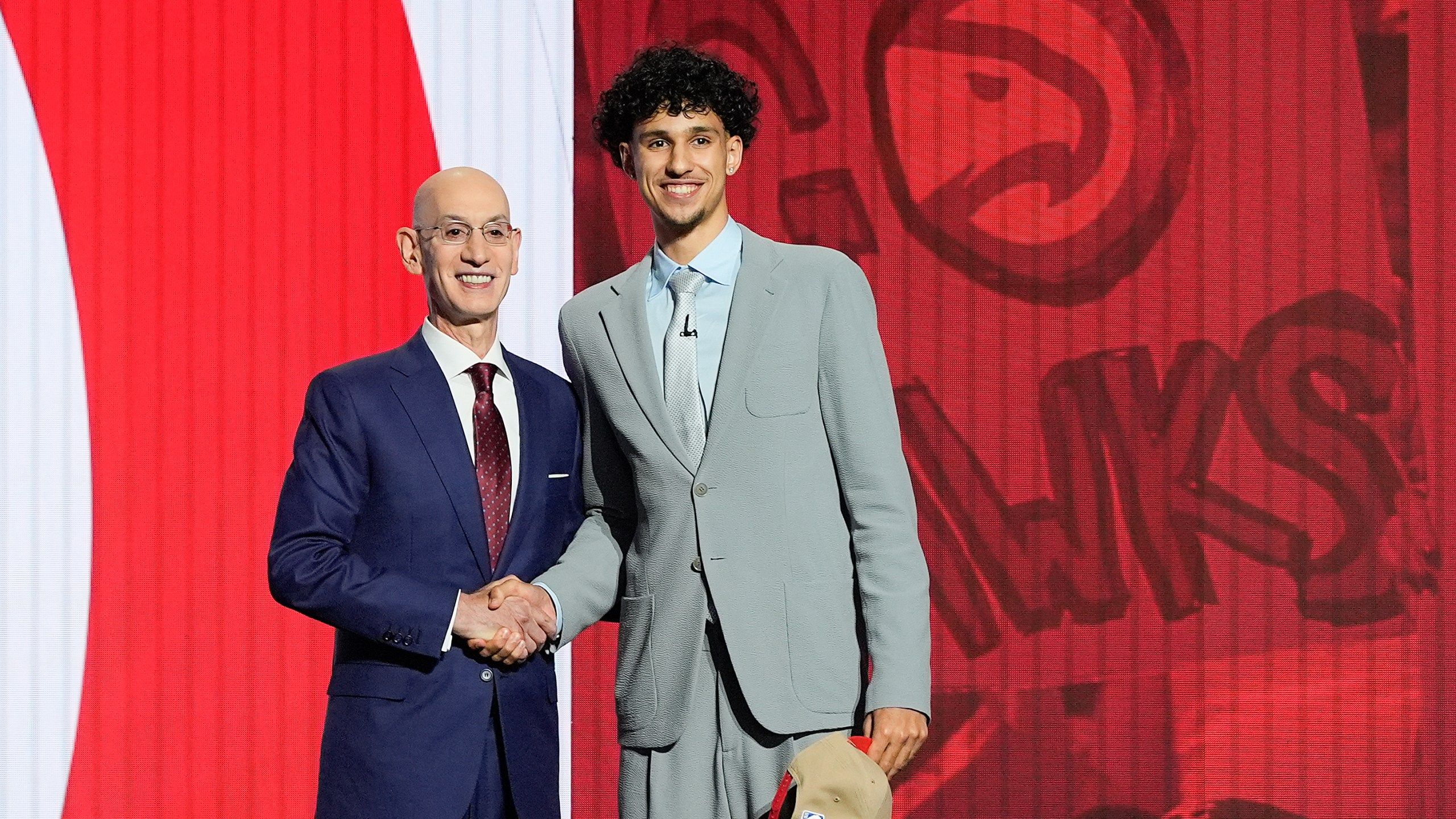 2560x1440 Vive la France! Hawks make Zaccharie Risacher second straight Frenchman taken No. 1 in NBA draft