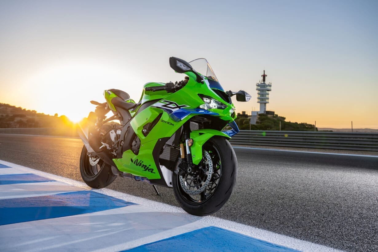 1230x820 KAWASAKI: 2026 Ninja ZX 10R Takes Flight With Radical Aero. Fast Bikes Magazine