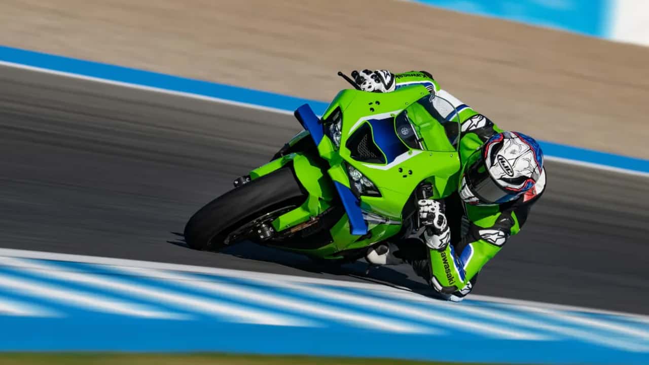 1280x720 The 2026 Kawasaki Ninja ZX 10 Just Reminded Us Why It's The Ultimate Ninja