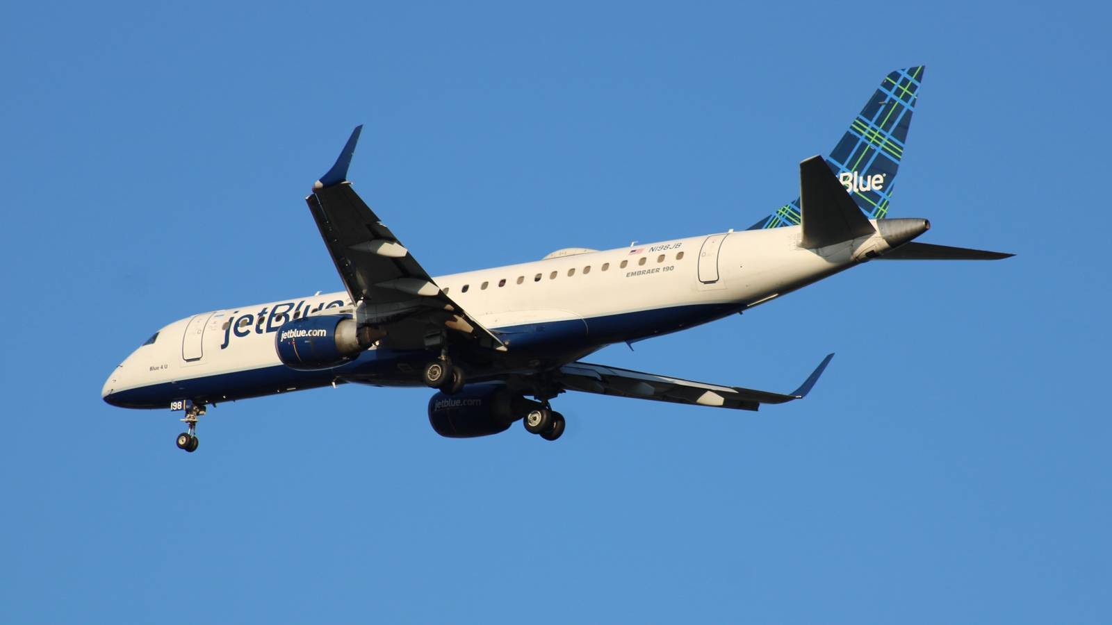 1600x900 JetBlue Planning To Shift All Embraer E190 Operations At New York JFK To Boston Before Retirement