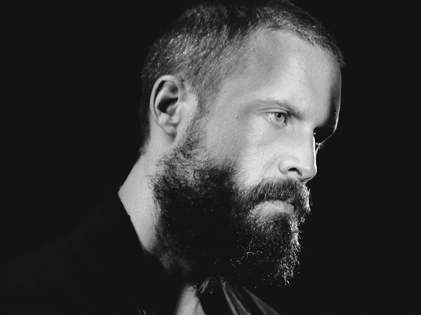 1400x1050 Father John Misty