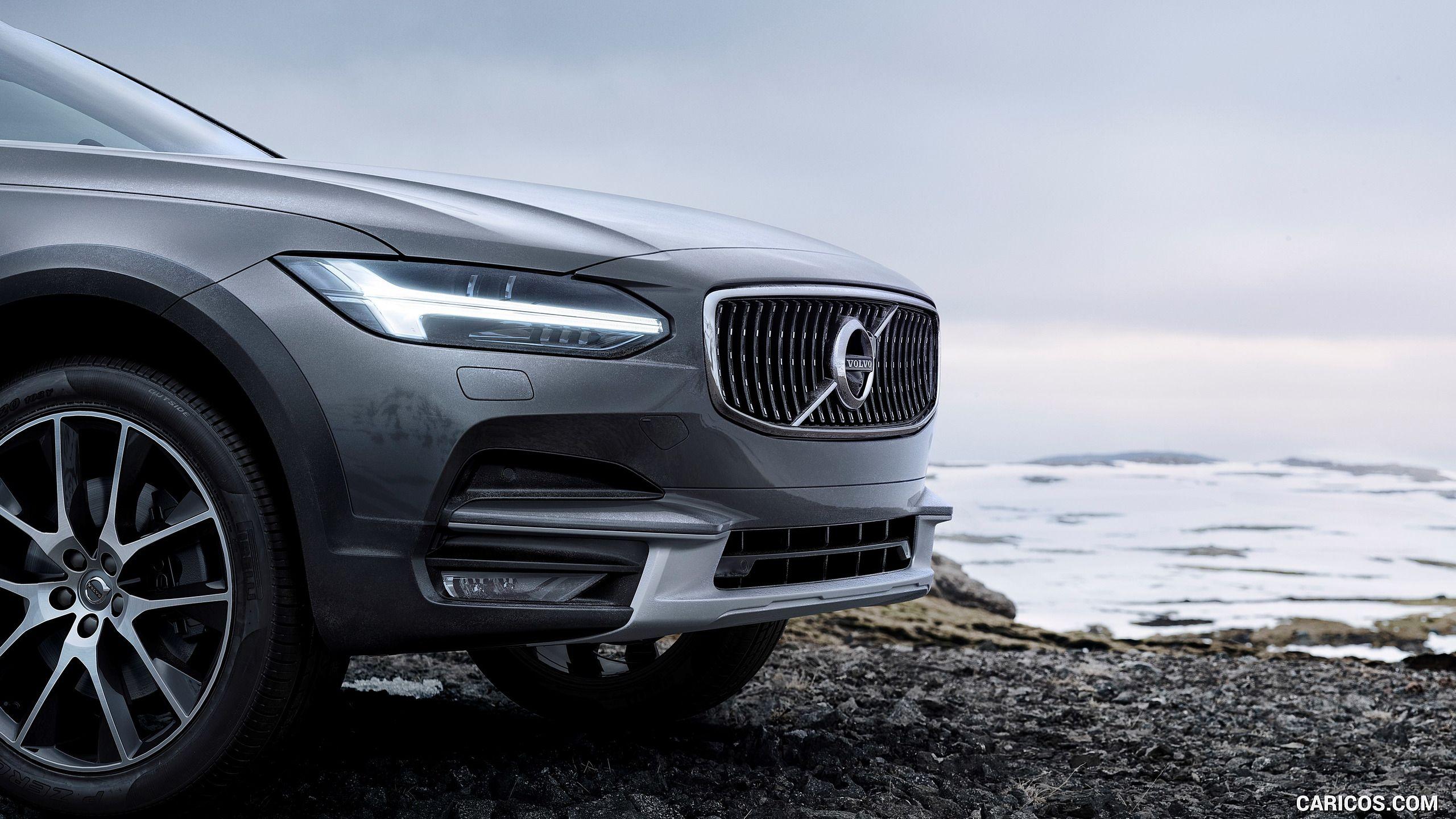 2560x1440 Volvo V90 Cross Country Bumper. HD Wallpaper