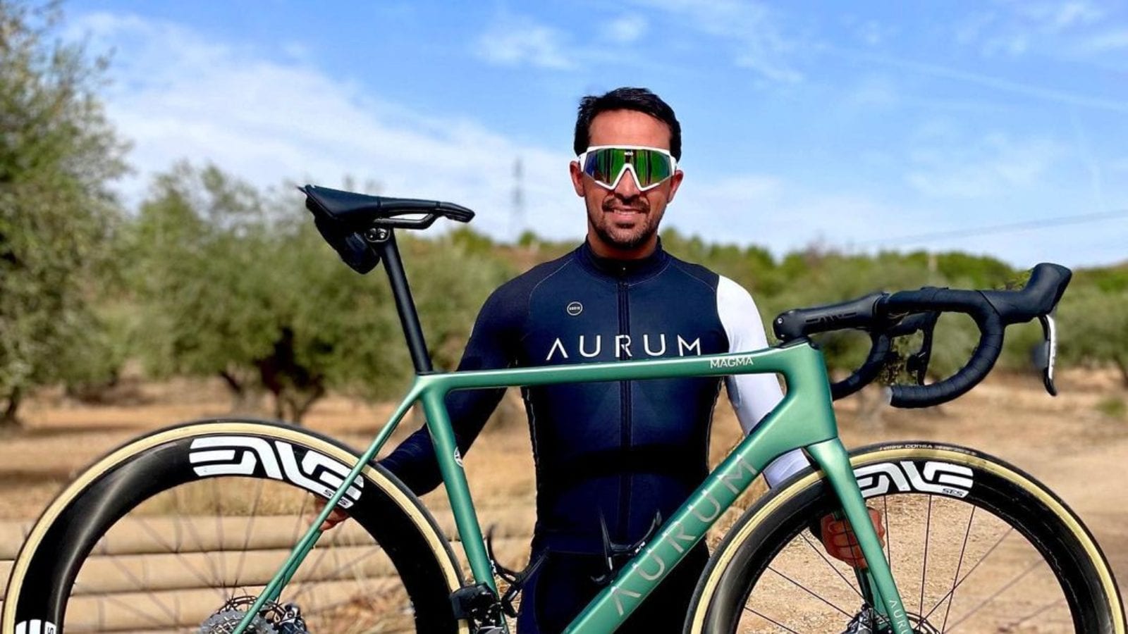 1600x900 Alberto Contador Has Surgery to Remove Over 100 Tumours