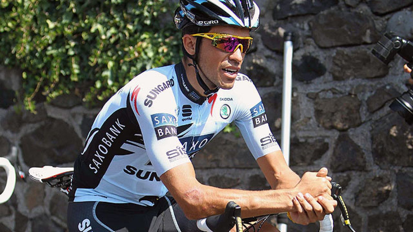 1600x900 Contador y Flecha se recuperan de sus caídas