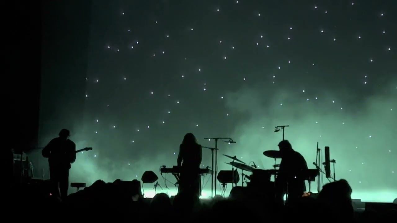 1280x720 Beach House Band Wallpaper