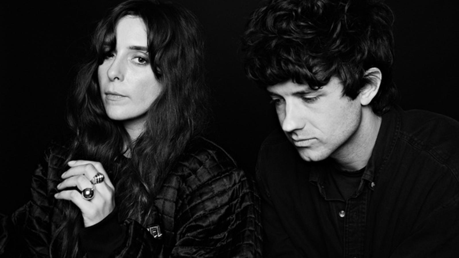 1600x900 Beach House: Depression Cherry