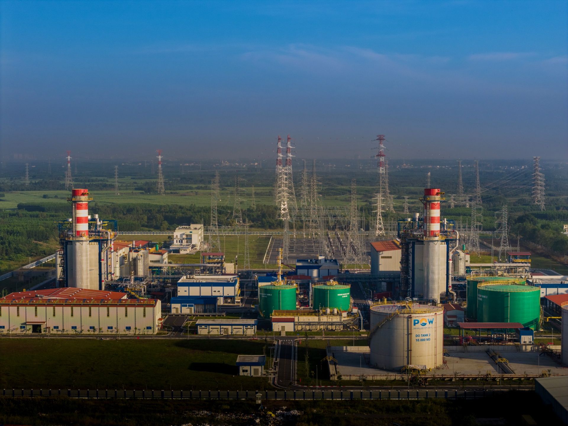 1920x1440 GE Vernova powers up Vietnam with first 9HA gas power plant in the country