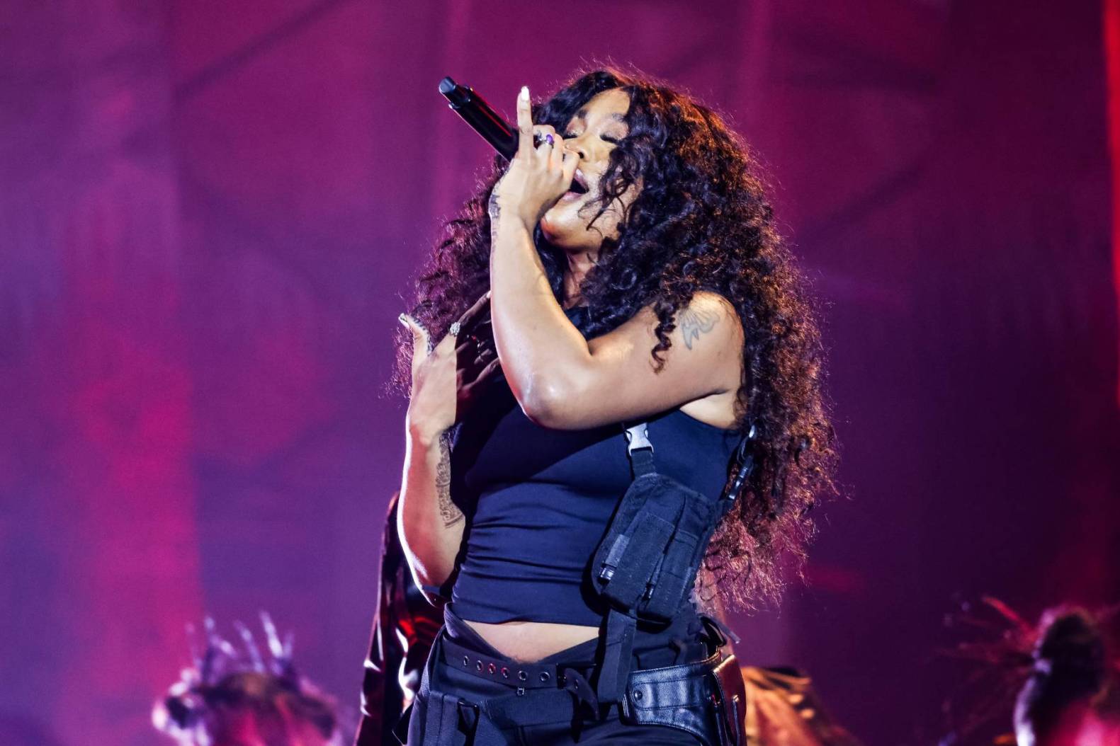 1581x1054 SZA Surprise Releases Lush New 'Saturn' Track