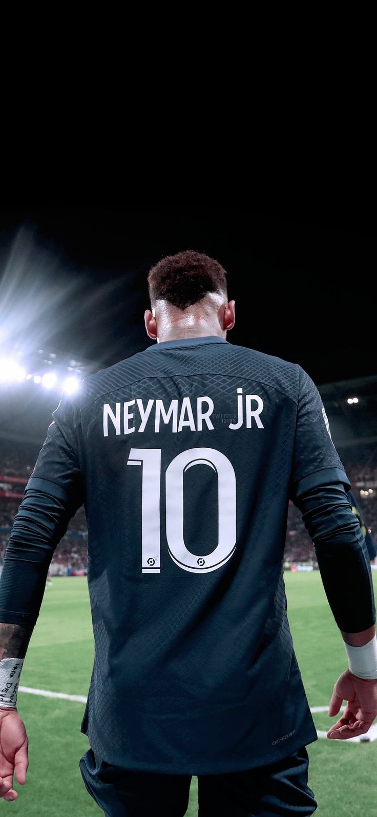736x1593 Neymar 4K Wallpaper