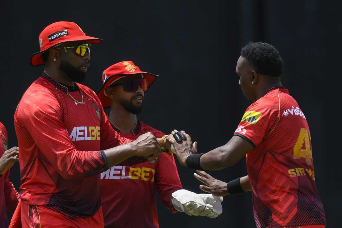 1200x800 Dwayne Bravo Photo. Image Gallery and Match Picture