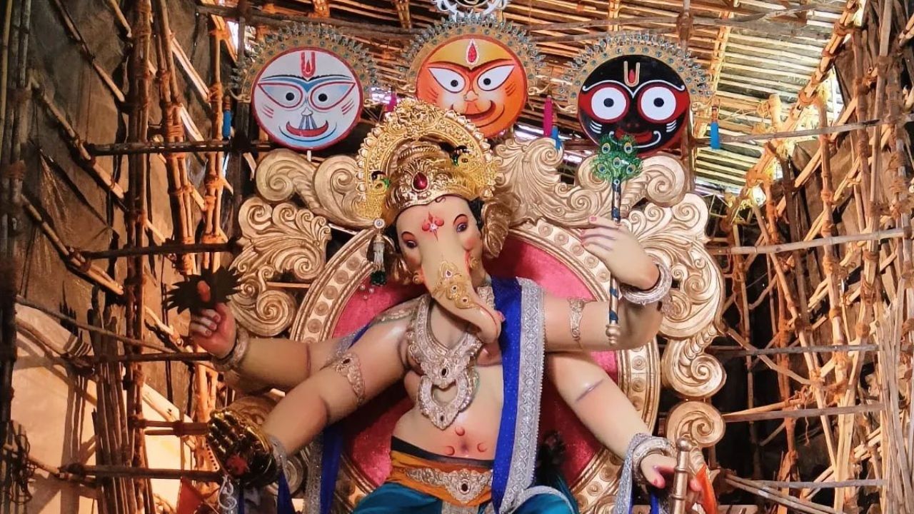 1280x720 Chinchpokli cha Chintamani 2024 : चिंचपोकळीच्या 'चिंतामणी'चा पहिला फोटो समोर, पाहा खास झलक News. Chinchpokli cha Chintamani 2024 first photo look Chinchpoklicha Chintamani agaman sohala today