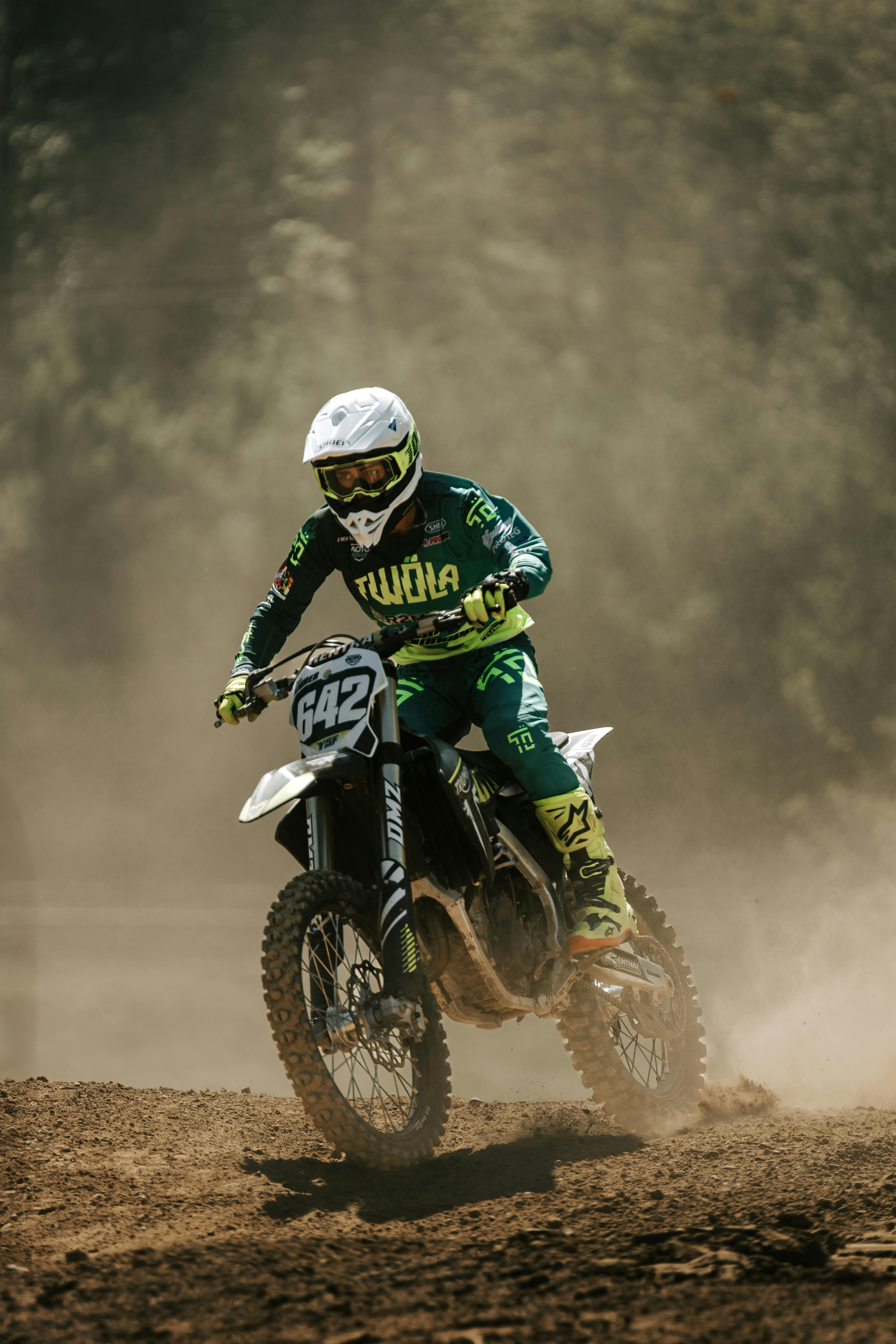 4480x6720 Dirt Bike Wallpaper Photo, Download The BEST Free Dirt Bike Wallpaper & HD Image