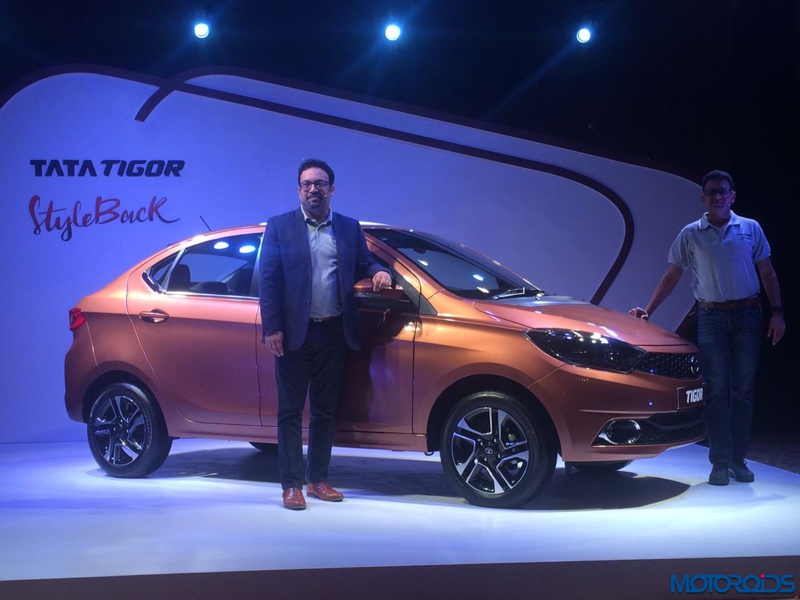 1600x1200 Tata Tigor Officially Unveiled, Specifications Revealed