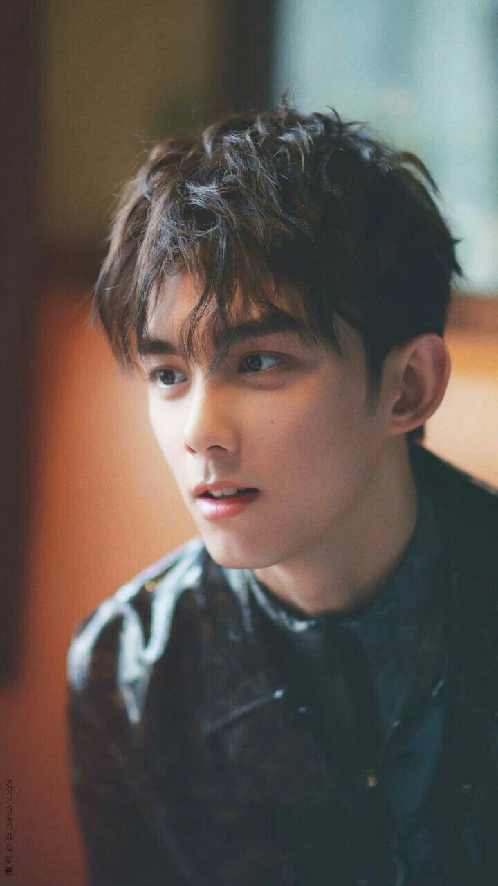 720x1279 Wu Lei Wallpaper