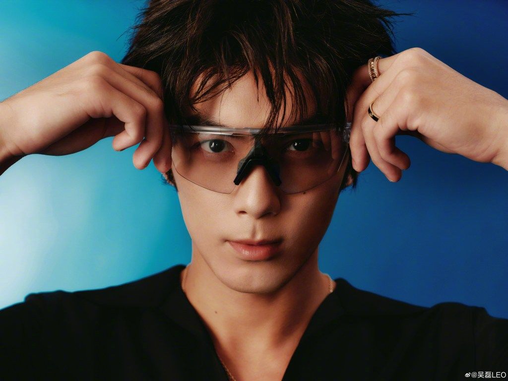 1024x768 [Photo] Wu Lei Weibo Update for Huawei Conference