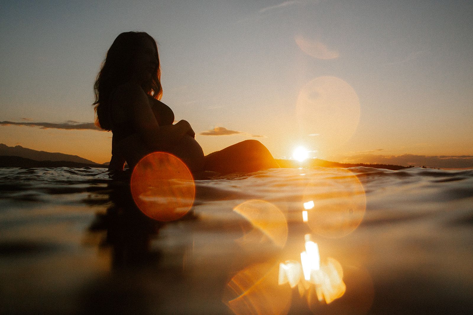 1600x1067 Maternity Photo in Nanaimo. Abigail Eveline Photography