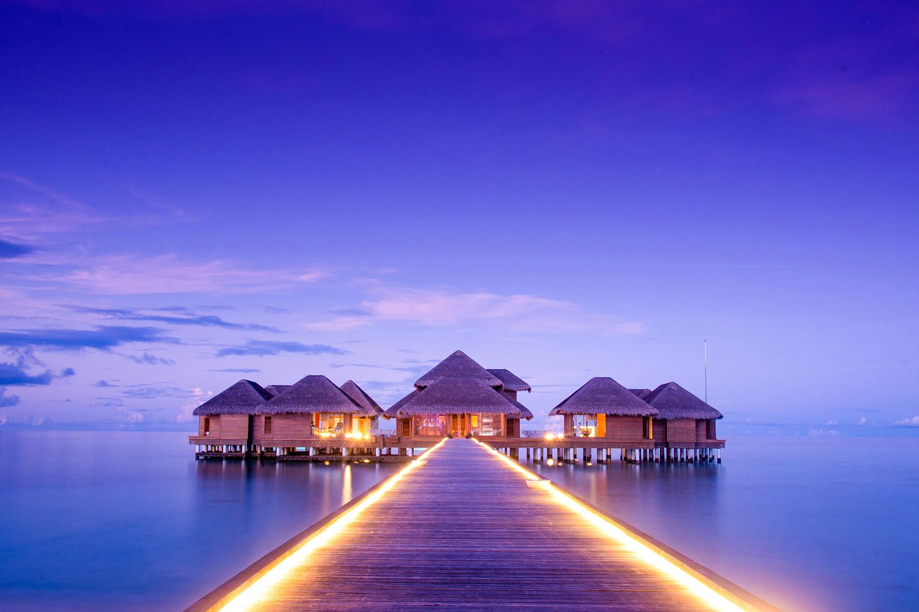 1800x1200 What to Know Before Staying in an Overwater Bungalow